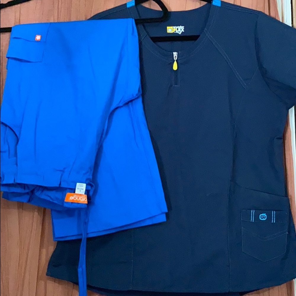 Large Scrub Set! NWOT